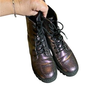 Art Class Iridescent Lace-Up Kids Boots